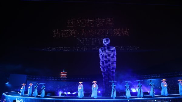 千年东方风韵遇上国际顶尖时尚，纽约时装周亚太无锡秀启幕
